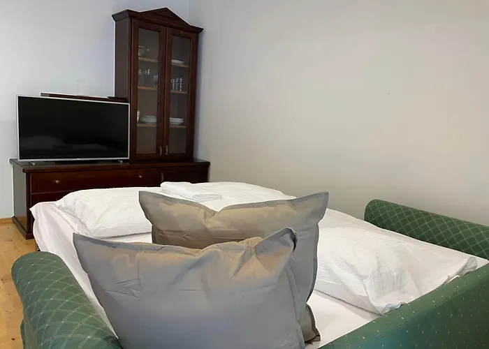 Lägenhet International House Mit Blick Auf Berge Zw 8