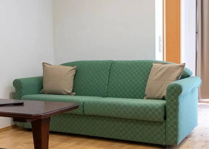 International House Mit Blick Auf Berge Zw 8 Lägenhet *